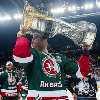 Логотип телеграм канала @etoblhockey — «Это б**** хоккей!». 