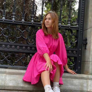 Логотип телеграм канала @evelin_rys — Эвелина|Продажи через🧠