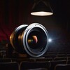 Логотип телеграм канала @evgenialnoekino — 📽🎬 евГениальное Кино™