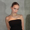 Логотип телеграм канала @evochkaleb — лебединое озеро