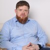 Логотип телеграм канала @evseev_psy — В Броне. Психолог Алексей Евсеев