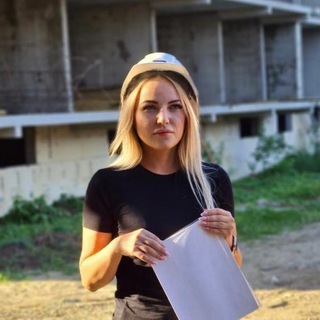 Логотип телеграм канала @evshumeyko — Евгения Шумейко