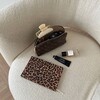 Логотип телеграм канала @fashionreviewwelcome — FASHION.review