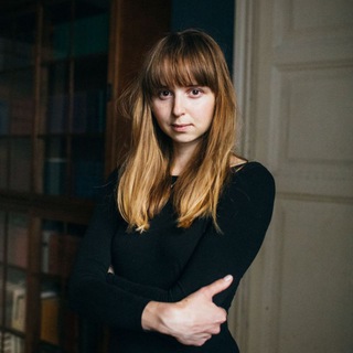 Логотип телеграм канала @feedthebitch — Feed the Bitch