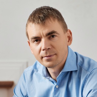 Логотип телеграм канала @feel_momentum_macro — Anton Iakovlev. Блог Австрийского Инвестора