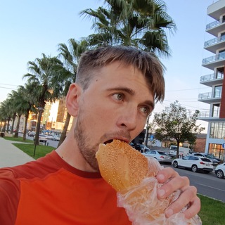 Логотип телеграм канала @fitness_talks — Сергей Воронцов 🥖 Похудение — это есть!