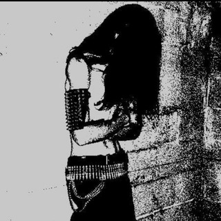 Логотип телеграм канала @fooraiz — на дне черной воды