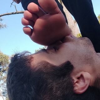 Логотип телеграм канала @footfetishboy12 — 😈 Foot Boy 😈