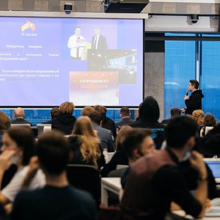 Логотип телеграм канала @forbes30 — Стартап. Forbes “30 до 30»