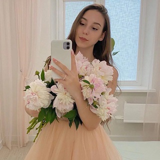 Логотип телеграм канала @foreveryourlisa — Forever your Lisa