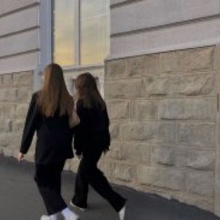 Логотип телеграм канала @friend_kanal — 🧸🍃friends_kanal🍃 🧸