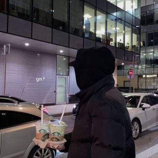 Логотип телеграм канала @frozzennq — FROZZ❄️