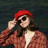 Логотип телеграм канала @gde_vika_spb — Вика, вроде про архитектуру