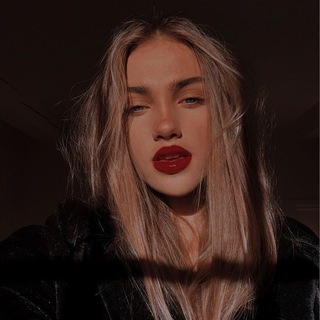 Логотип телеграм канала @girl_ssssssss — ɢɪʀʟ