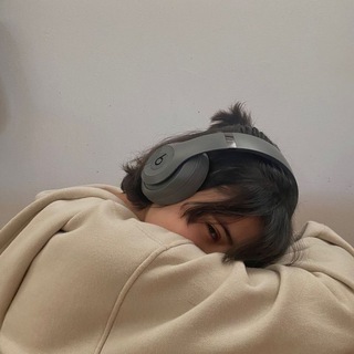 Логотип телеграм канала @gm_bloger — G