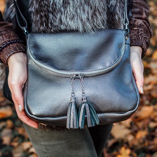Логотип телеграм канала @goldapplebags — Сумки від виробника