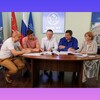Логотип телеграм канала @golosvospitatela — Голос воспитателя 1 мед