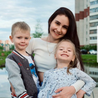 Логотип телеграм канала @golubevaa_a — Баланс в материнстве с Аней