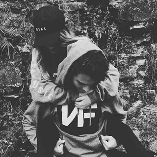 Telgraf kanalının logosu good_lovel — Couple👫