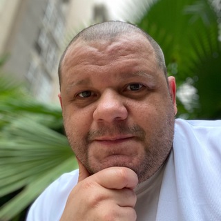 Логотип телеграм канала @gourgopallisten — Гоур Гопал слушает