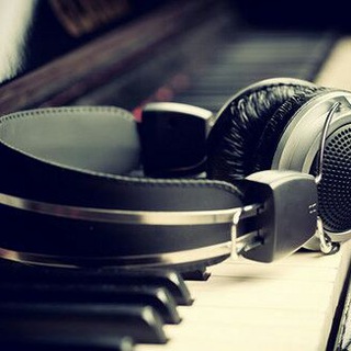 Logo of telegram channel greatestmusic — Music by Old Friends