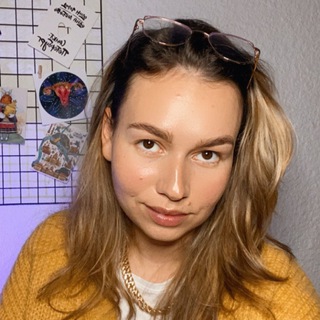 Логотип телеграм канала @hackwithachsodasha — Хакни экзамен с achso.dasha