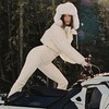 Логотип телеграм канала @haileymt — hailey baldwin