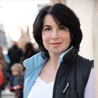 Telegram каналынын логотиби happycareerclub — Секреты карьеры с Кариной Лебедевой