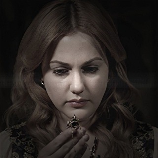 Логотип телеграм канала @haseki_sultan01 — 𝑯𝑼𝑹𝑹𝑬𝑴𝑰𝑿