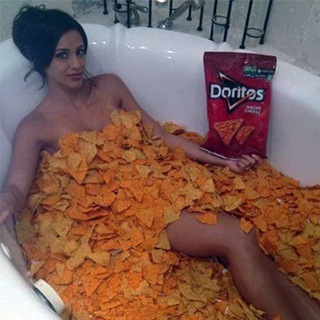 Логотип телеграм канала @hedowinschips — Отдельный канал для чипсов