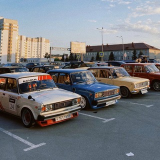 Логотип телеграм канала @hellchariots — #СтильCars™
