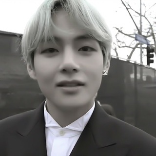 Логотип телеграм канала @help_and_self — блог Рэй.