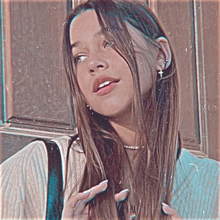 Логотип телеграм канала @helpfanaaa — всем пок✋🏼❤️‍🩹