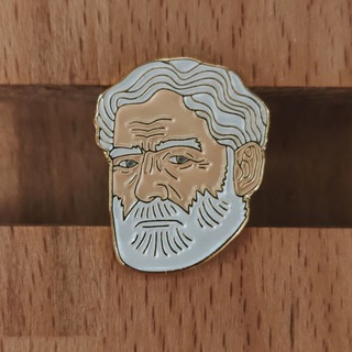 Логотип телеграм канала @hemingwaypile — Рюмка Хемингуэя