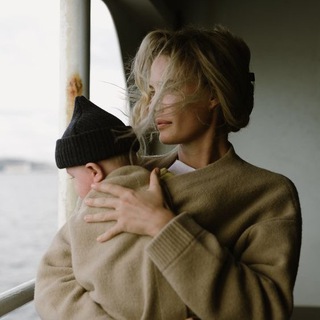 Логотип телеграм канала @hipstamama — Hipsta Mama