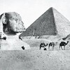 Логотип телеграм канала @historynibble — История в кадрах