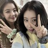 Логотип телеграм канала @homechaerlia — charming chaerlia 🍁