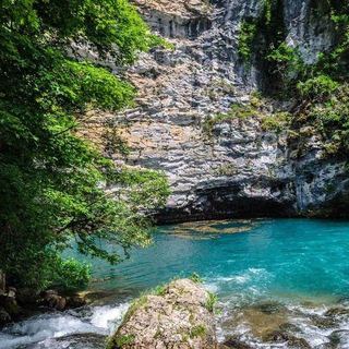 Логотип телеграм канала @honestrealestatesochi — Честная недвижимость