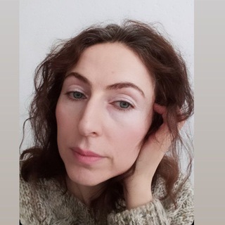 Логотип телеграм канала @hqpfvmfekbw0mwqy — Красивая женщина - здоровая женщина💟