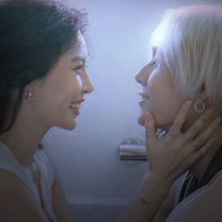 Логотип телеграм канала @hyuna_dawn — HyunA & DAWN