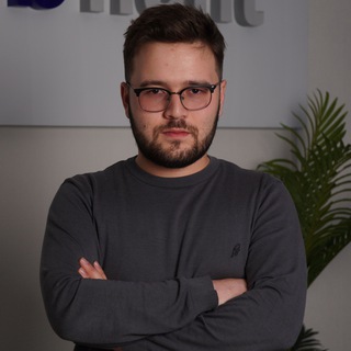 Логотип телеграм канала @iamazizbekblog — Привет, я Азизбек! | Личный Блог