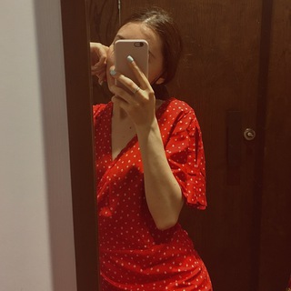 Логотип телеграм канала @iamweskina — А дождь на окнах рисует