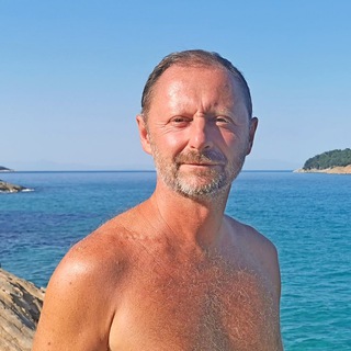 Логотип телеграм канала @igortrener — Игорь Незовибатько