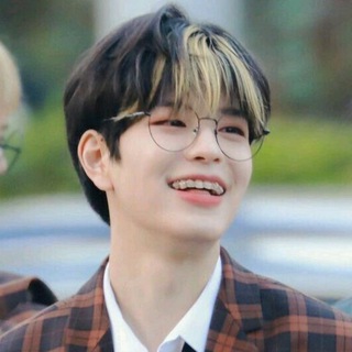 Логотип телеграм канала @igtenglish — I got this e...nglish 🍁 | Stray Kids