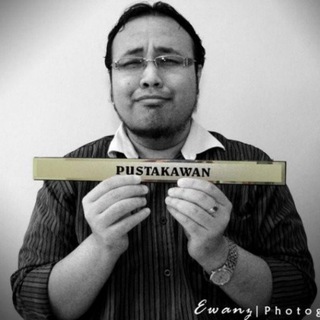 Logo saluran telegram ikhwanismailthelibrarian — Ikhwan Ismail The Librarian