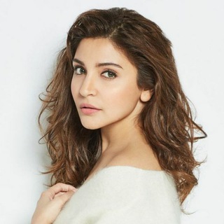 Logo saluran telegram indian_bollywood_hot_actress — Indian Bollywood Actress