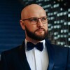 Логотип телеграм канала @infobiz_iznutri — Инфобизнес изнутри | шоу о лидерах рынка в онлайн-образовании