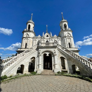 Логотип телеграм канала @interestedmoscow — Интересные прогулки по Москве