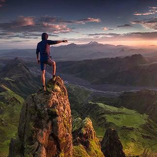 Логотип телеграм канала @intpics — Интересные картинки