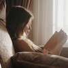 Логотип телеграм канала @iraknigi — Ира, книги, два хвоста
